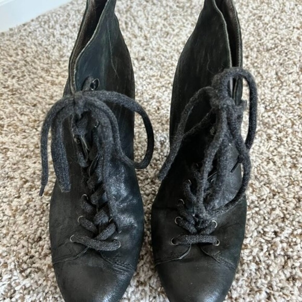 TJ Collection Leather Ankle Boots Size 37 - Picture 3 of 7